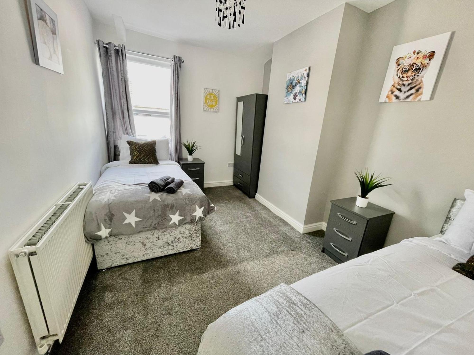 Cozy3-br House Bikepark Wales Holiday home Merthyr Tydfil